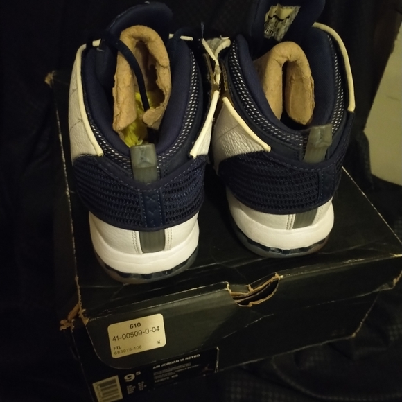 Jordan 16 midnight navy size 9.5 - Picture 3 of 4